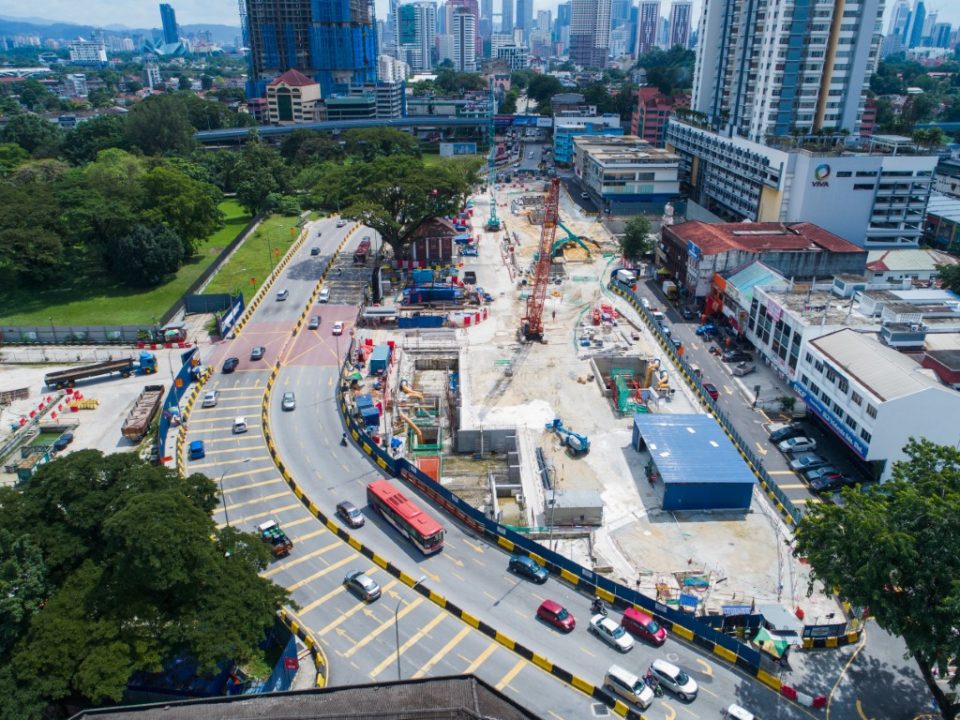 Pandangan udara tapak Stesen MRT Sentul Barat.
