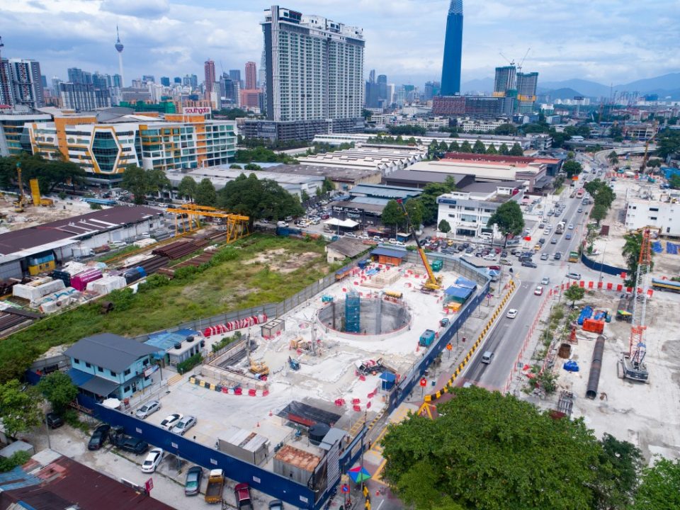 Pandangan udara tapak Syaf Penyelenggaraan 3.