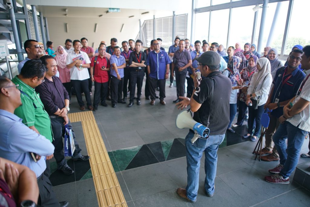 MRT-Corp-Events-July-2019-LOCAL-AUTHORITIES-VISIT-MRT-STATION-FACILITIES-2-Large-1024x683