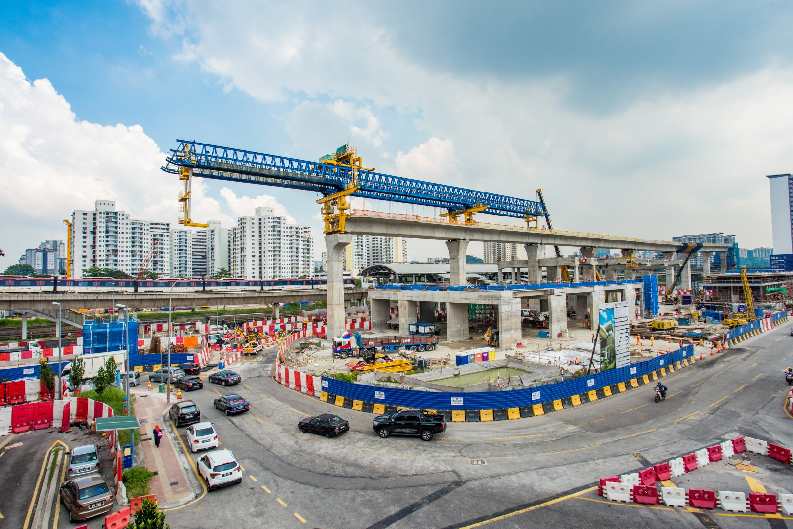 Jalan Sungai Besi (Sungai Besi) – MRT Corp