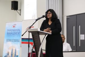 IMG_6823-300x200