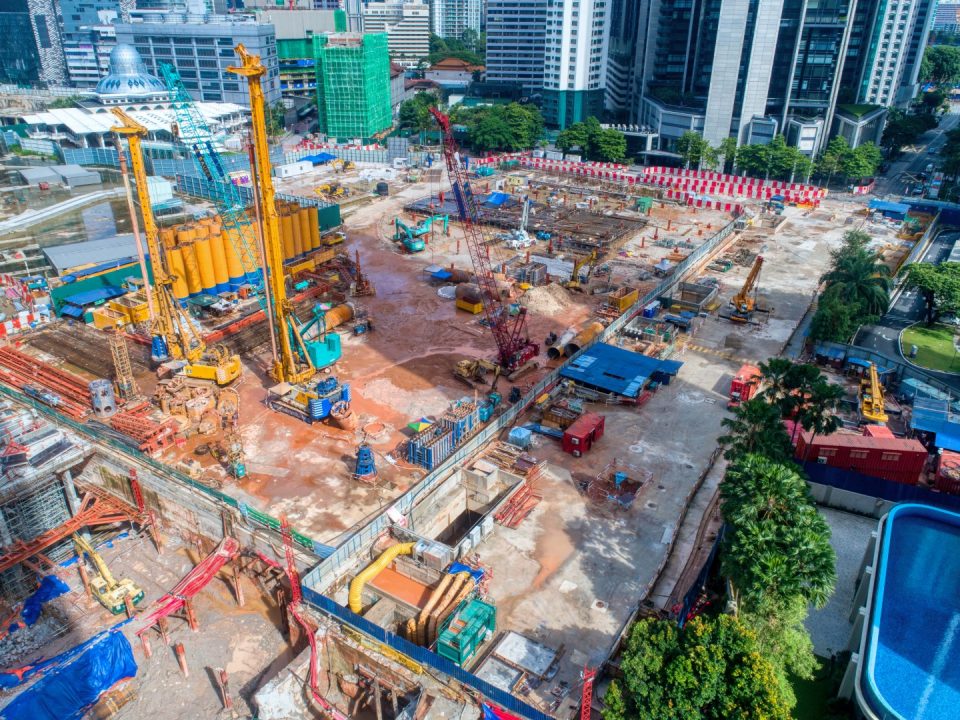 Pandangan keseluruhan tapak Stesen MRT Persiaran KLCC