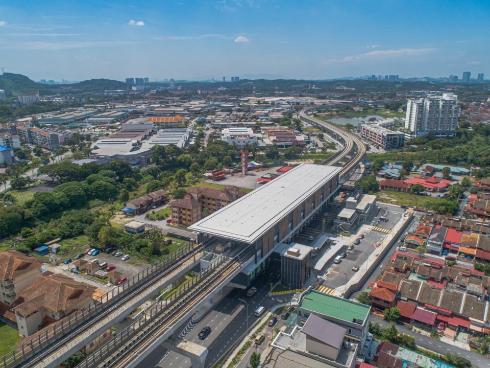 Kerja-kerja luaran Stesen MRT Serdang Jaya telah siap.