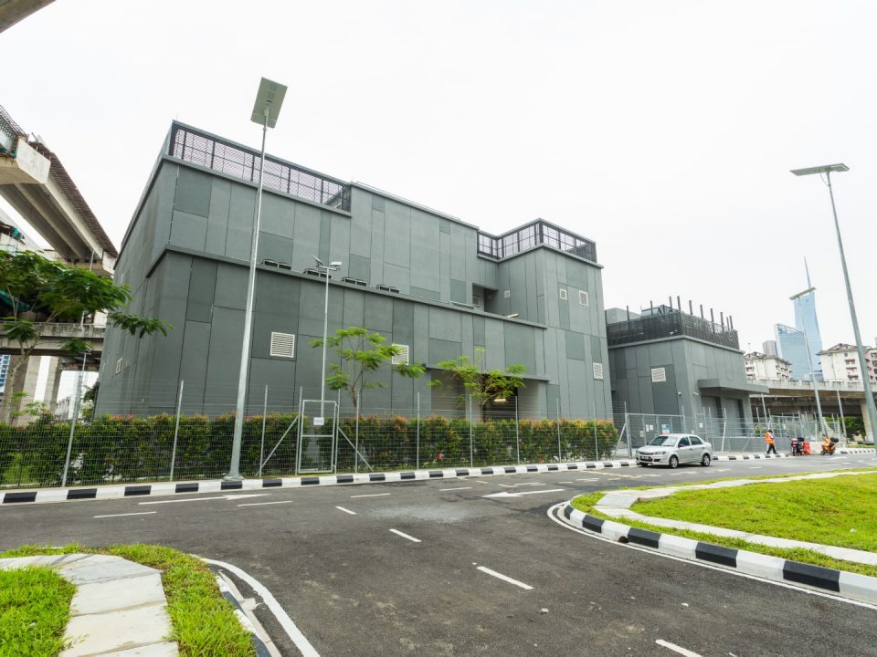 Bangunan Syaf Penyelenggaraan 2 telah siap sepenuhnya.
